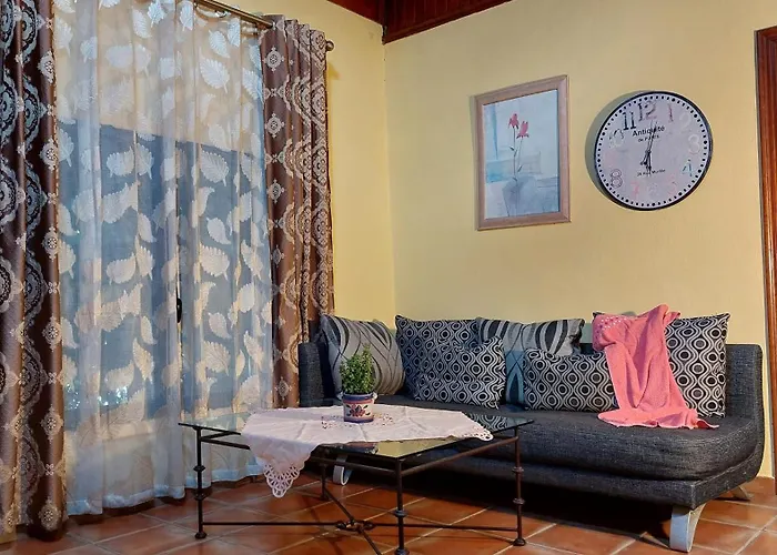 Appartement Guenstiges An Der Strasse *